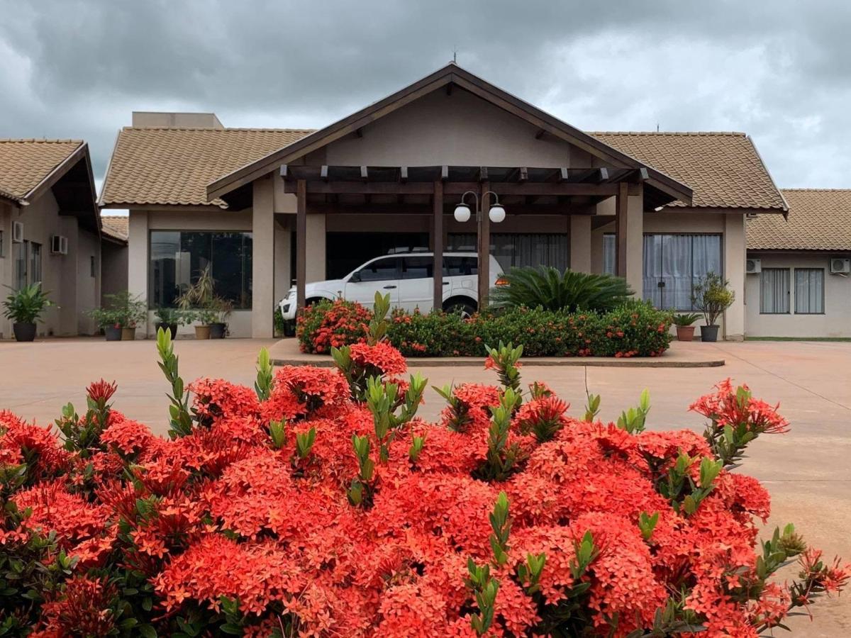 Caiubi Hotel Itaquiraí Exterior foto